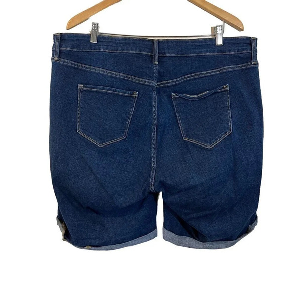 Old Navy Dark Wash Shorts Plus Size 22 Stretch Cotton Cuffed Hem Blue Denim - Picture 2 of 8